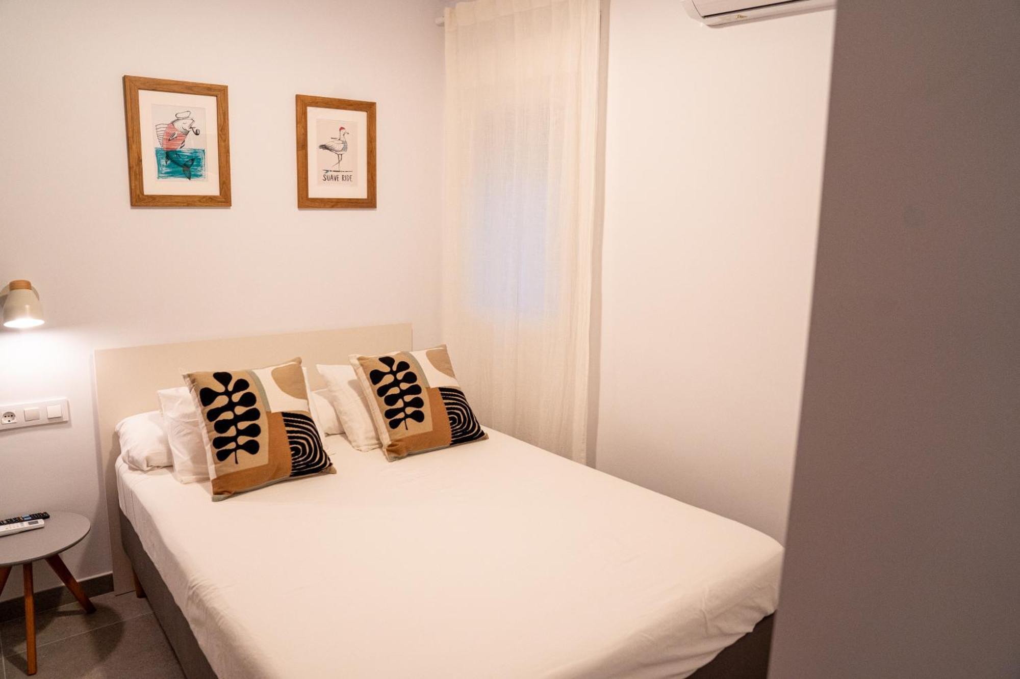 Hostal Tarantelo Conil 콘일데라프론테라 외부 사진